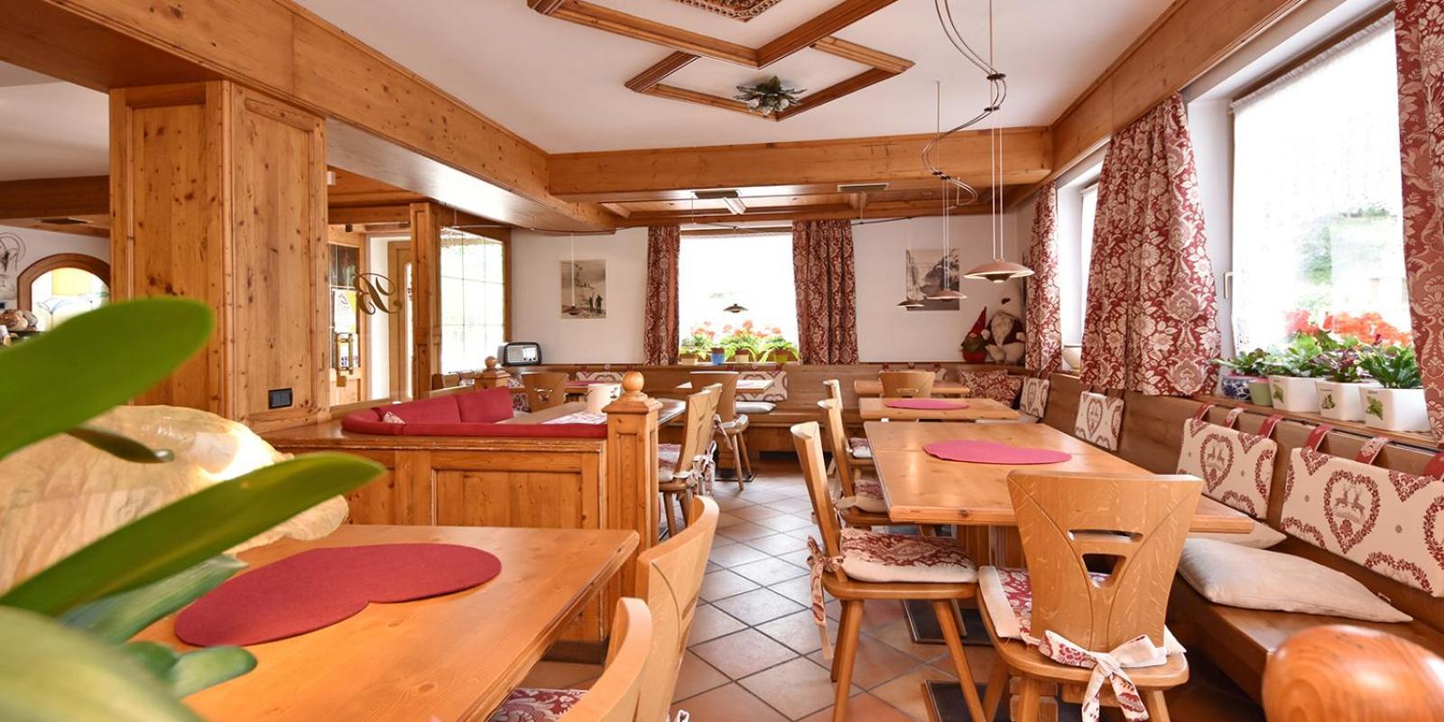 Hotel Malga Passerella موينا المظهر الخارجي الصورة
